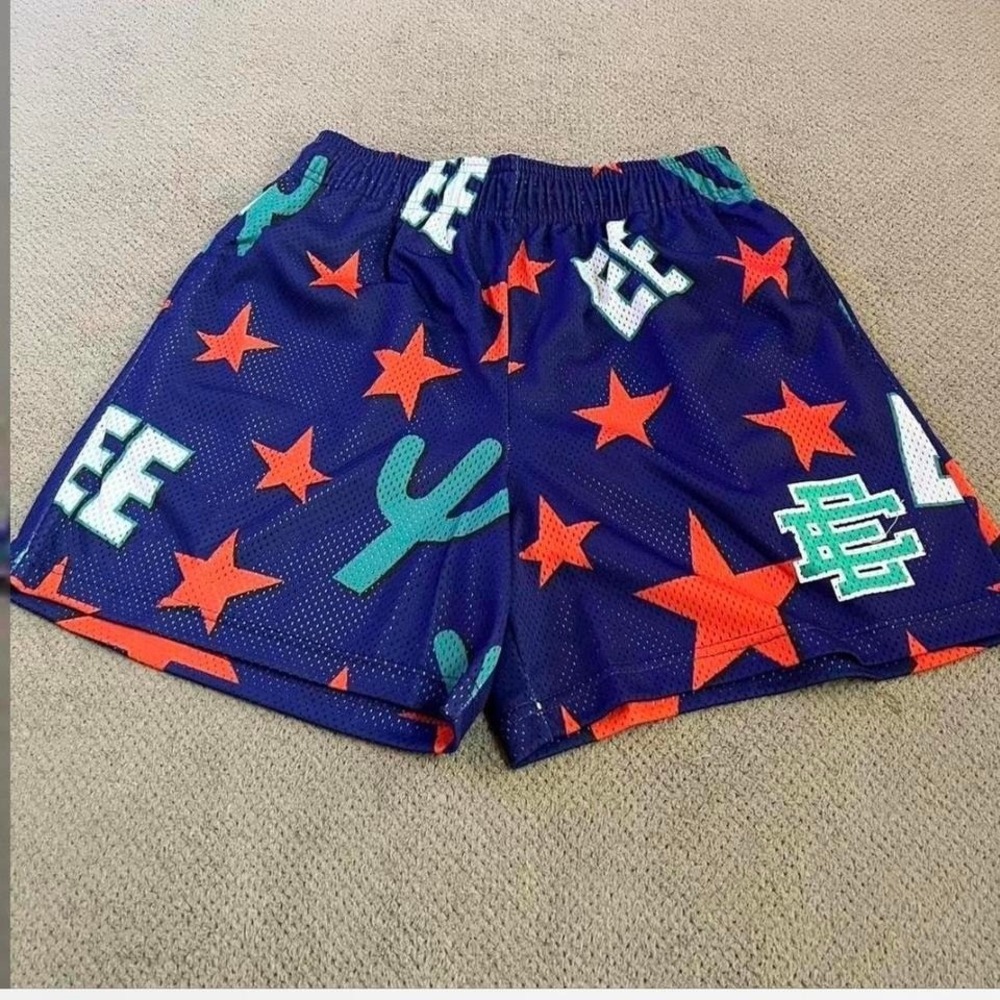 Eric Emanuel basic shorts  Brand new in bag size large